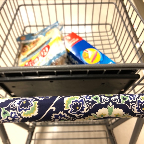Grocery Cart Cover - Picture 5 of 6